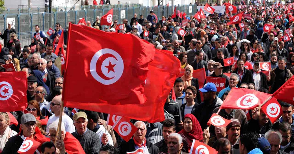 تونس الخائضة / الخايضة.. تونس الانتقالية.